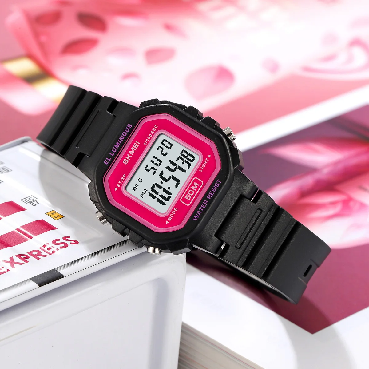 SKMEI Woman Watch Top Luxury Brand Sport Watch Electronic Digital Wrist Clock 50M Waterproof Woman\'s Watches 2326