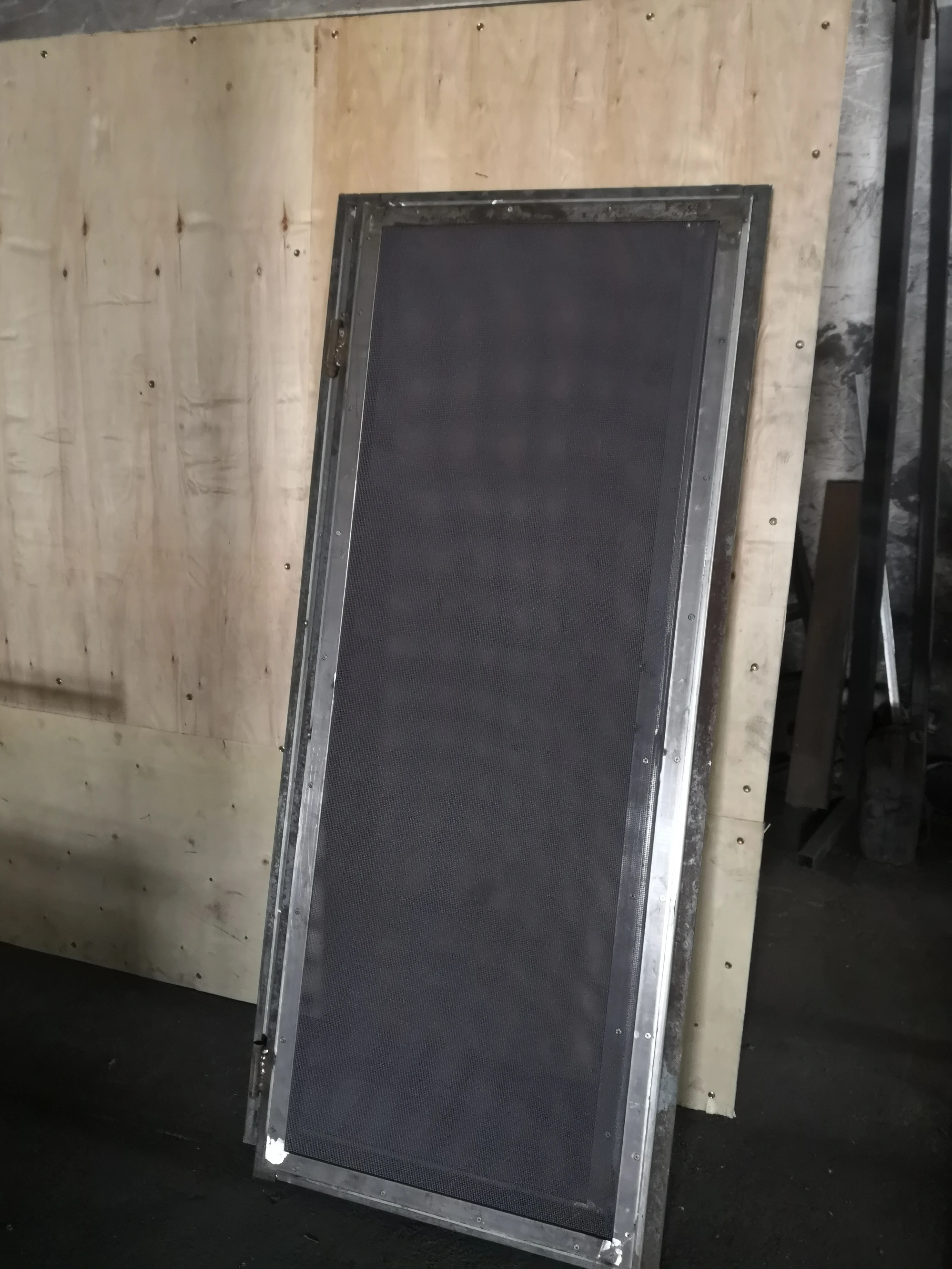 China Metal Entrance Doors Wrought Iron Metal Door Entrance Divider Villa Entrance Iron Door