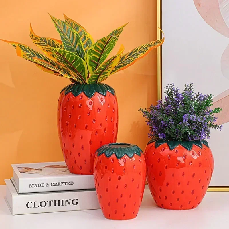 

boyouCeramic Strawberry Vase Planter Flower Pot Decor Fruit Succulent Centerpiece Living Room Home Decoration Accessories