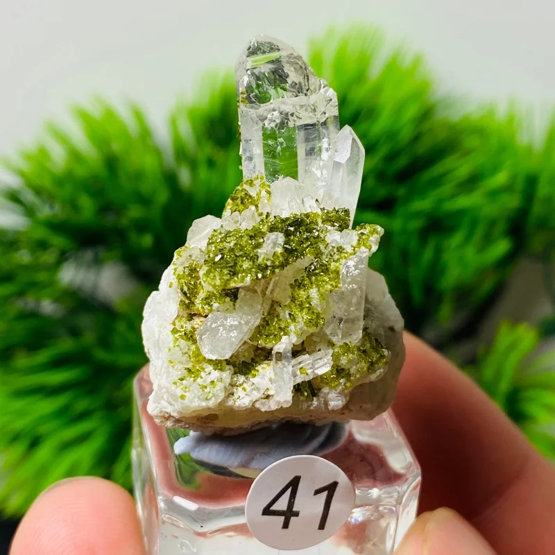 Natural Stones Green Crystal Cluster Specimen Feng Shui Quartz Witchcraft Energy Healing Teaching