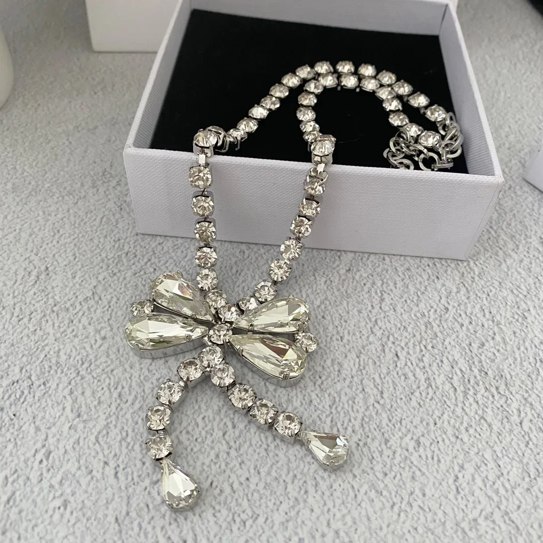 

Хрустальный бант, Серебряный кулон, длинное ожерелье, цепочка на свитер, Женская Роскошная бижутерия, популярный тренд Европы и Америки 2024