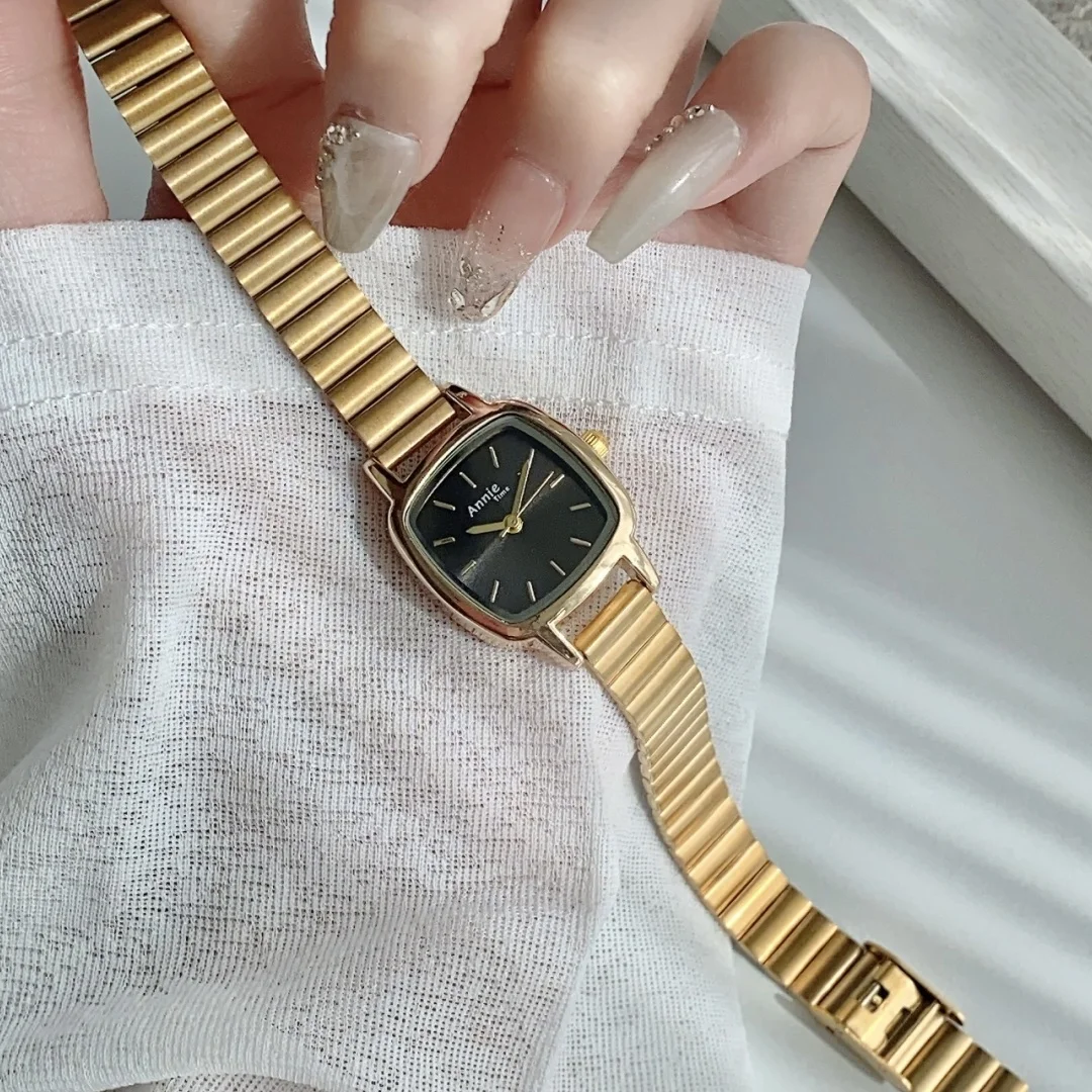 Fashionable and Simple Gold Stainless Steel Women's Watch Business Casual Elegant Quartz Watches Small Square Ladies Wristwatch