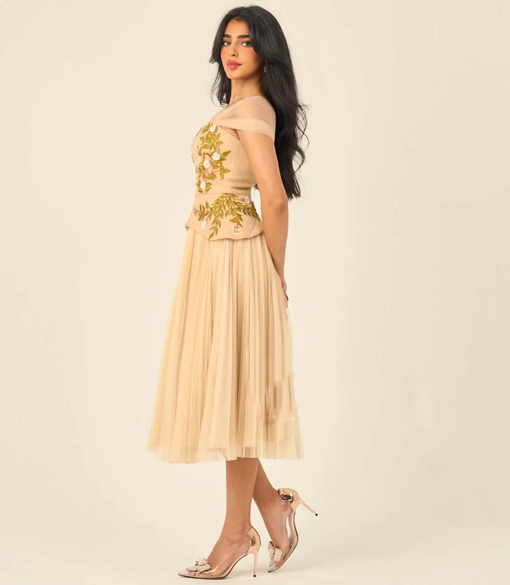 

Customized Square Collar Short Sleeves Evening Dresses with Flower Pattren Pleated Mini Dress Elegant Formal Party Gowns