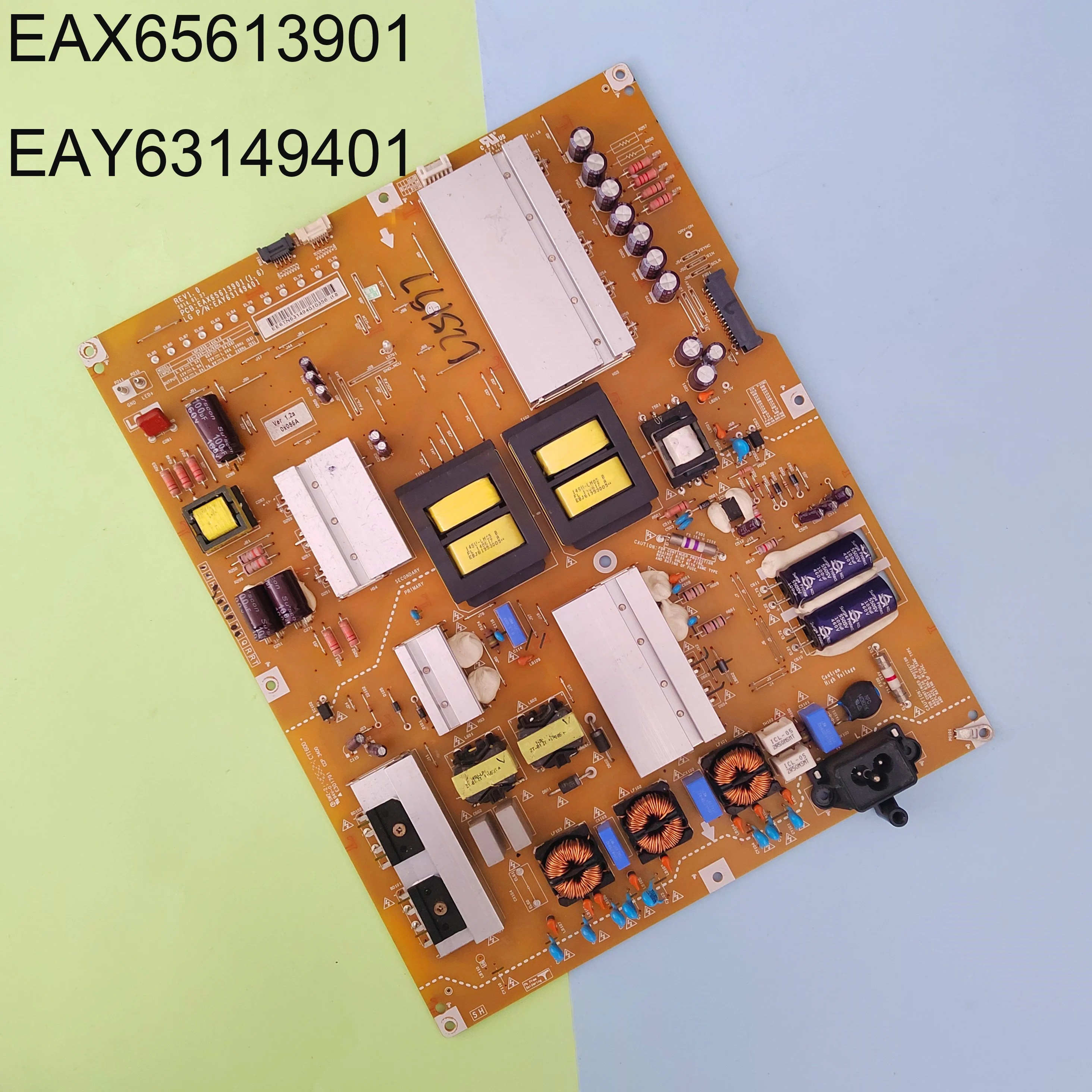 

Плата блока питания EAX65613901 EAY63149401 LGP4955-14UL12 может использоваться для ЖК-телевизоров 49UB8500 49UB8300 55UB8200 55UB8300 55UB8500