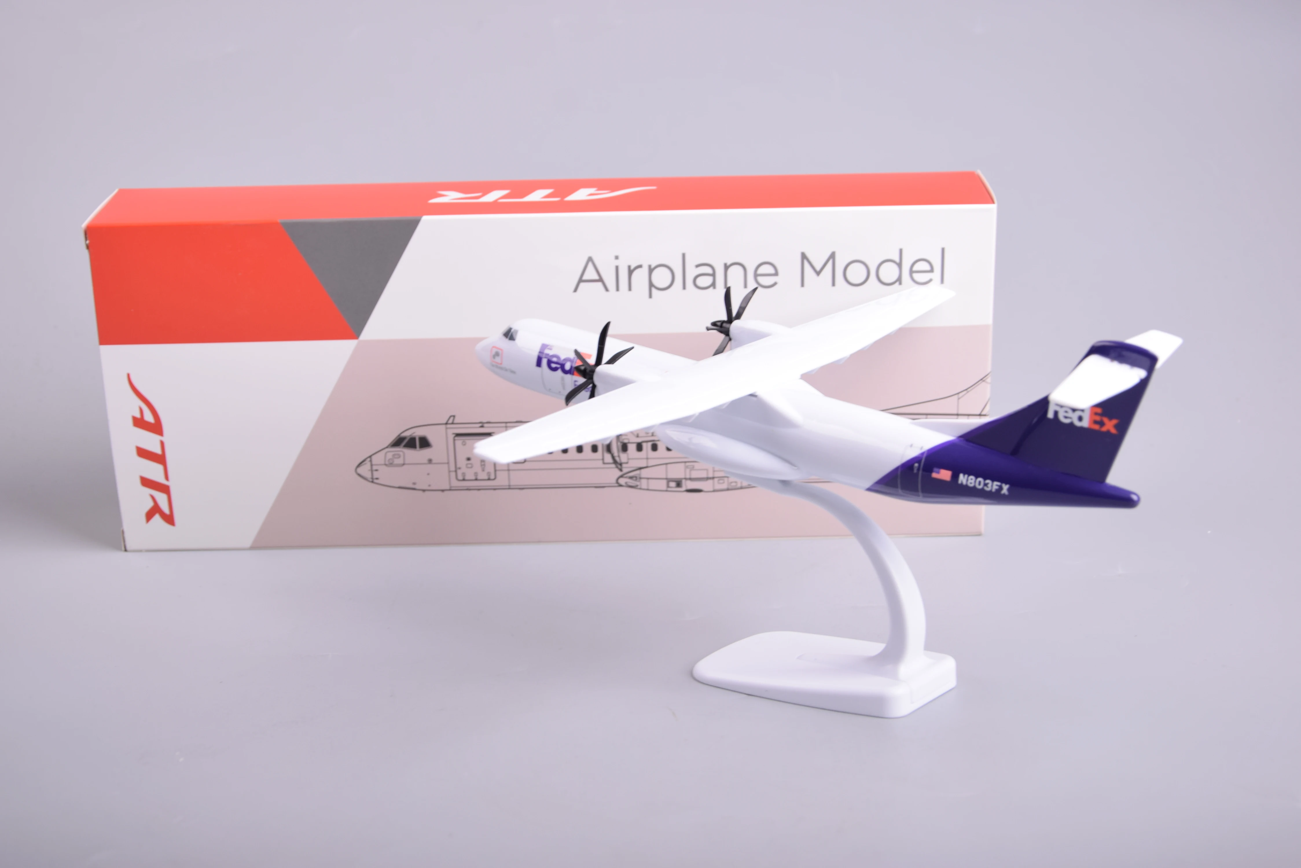 

1/100 Scale 28cm Metal Alloy FedEx ATR Airways Diecast Aircraft Model With Plane Wheels & Base Airplane Home Ornament