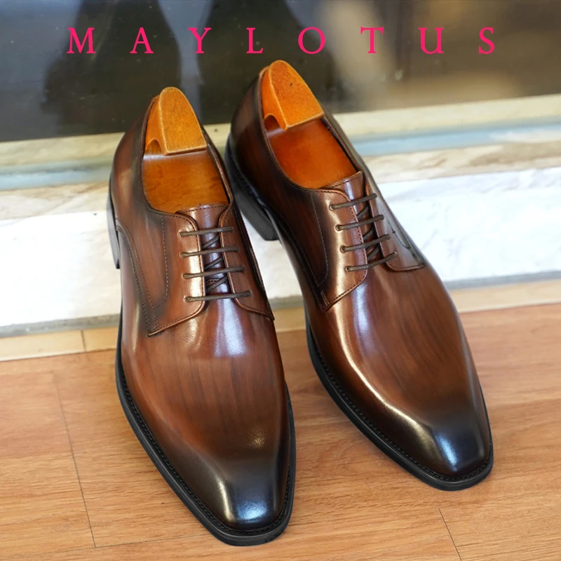 Business Casual Shoes Trend Patent Leather Men Wedding Shoes Gold Blue Red White Oxfords Shoes Designer Pointed Toe Dress Shoe