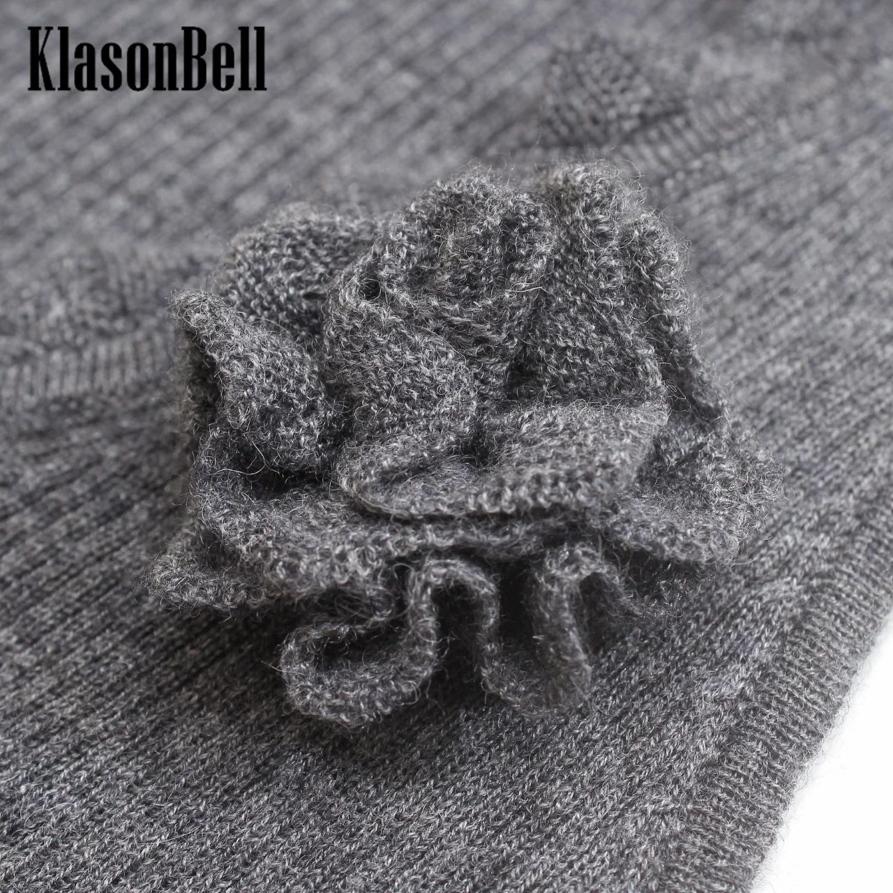 9.24 KlasonBell Women Fashion Three-dimensional Flower Decoration Wave V-Neck Knitted Vest With Ribbon Gray Slim Tank Top