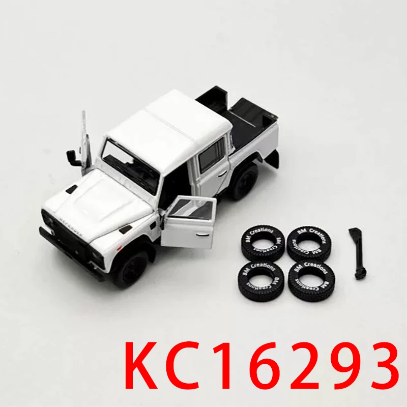 Diecast 1/64 Scale Rover Defender 110 Pickup Alloy Simulation Car