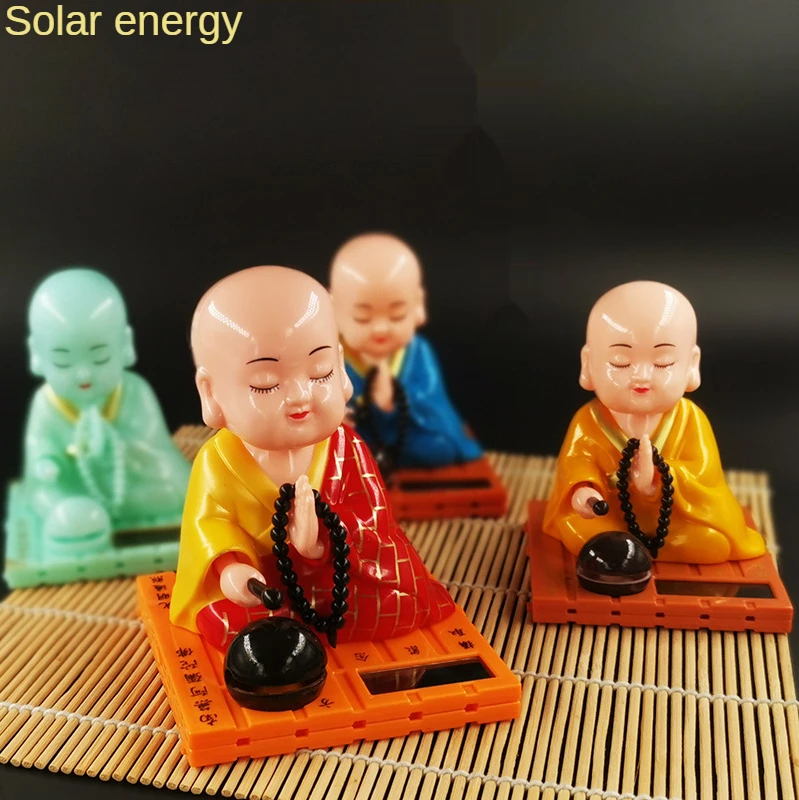 Solar energy Buddhist decorations fortune and safety Zen little novices knock on wooden fish creative interior decorations S0331