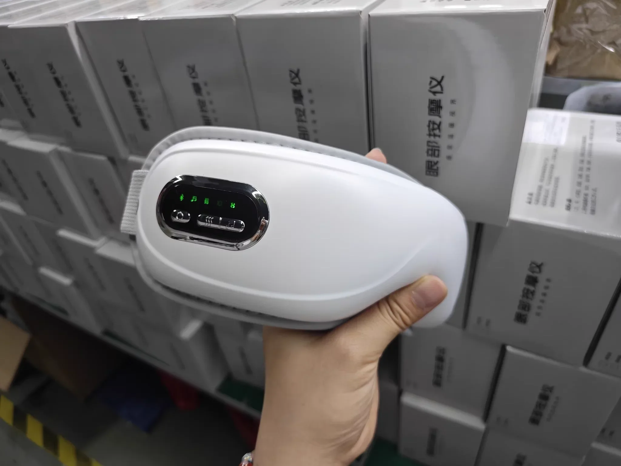 Warm en koud opvouwbaar oogmassageapparaat Verwarmd oogmasker voor het verlichten van droogheid en vermoeidheid snelle verzending