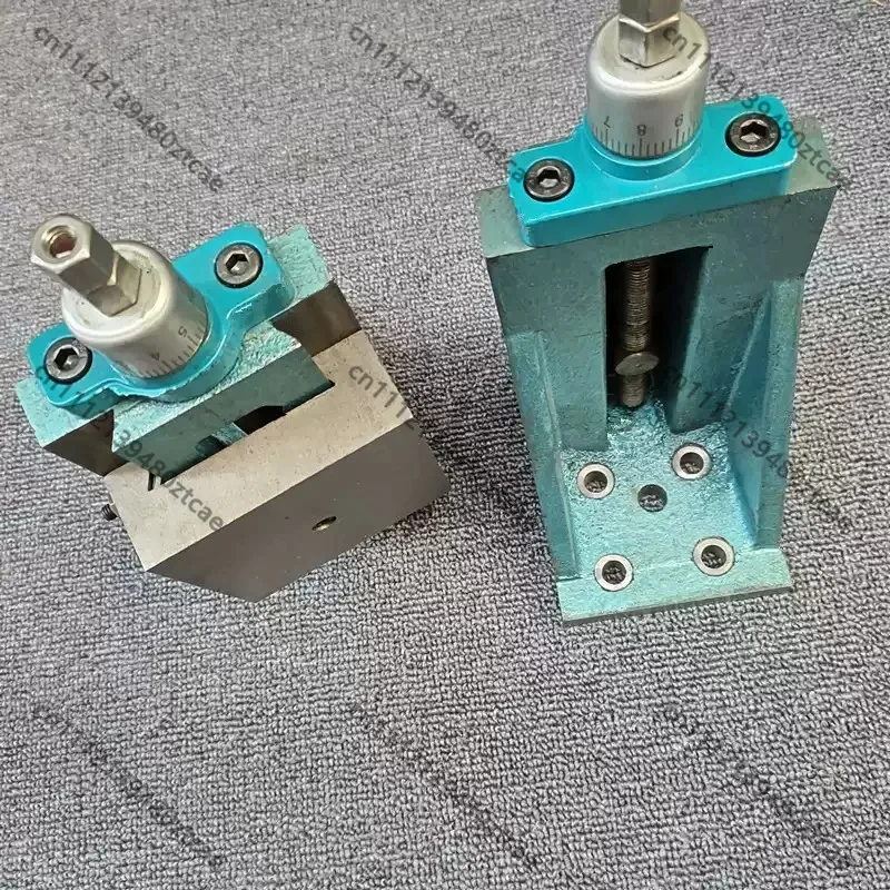 High Density Cast Adjustable Column for Lifting Platform, CNC Machine Support Casting Part