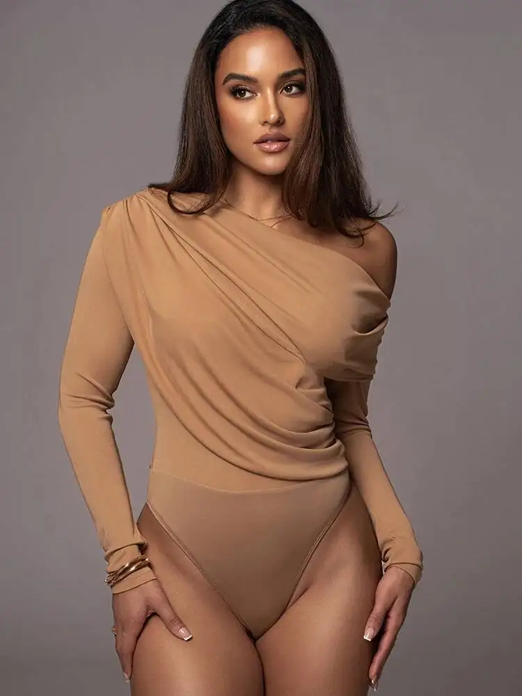 판토예 패치워크 섹시 원숄더 러치드 여성 바디수트 화이트 긴팔 가을 겨울 신상 슬림 엘레강트 파티 클럽웨어 2025