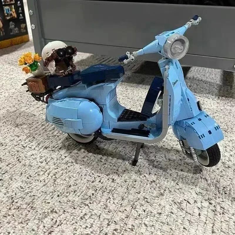 

НОВЫЙ римский праздник, технический Vespass 125, MOC, мотоцикл, городской МОТО, строительные блоки, кирпичи, модель игрушки для детей, подарок для мальчиков