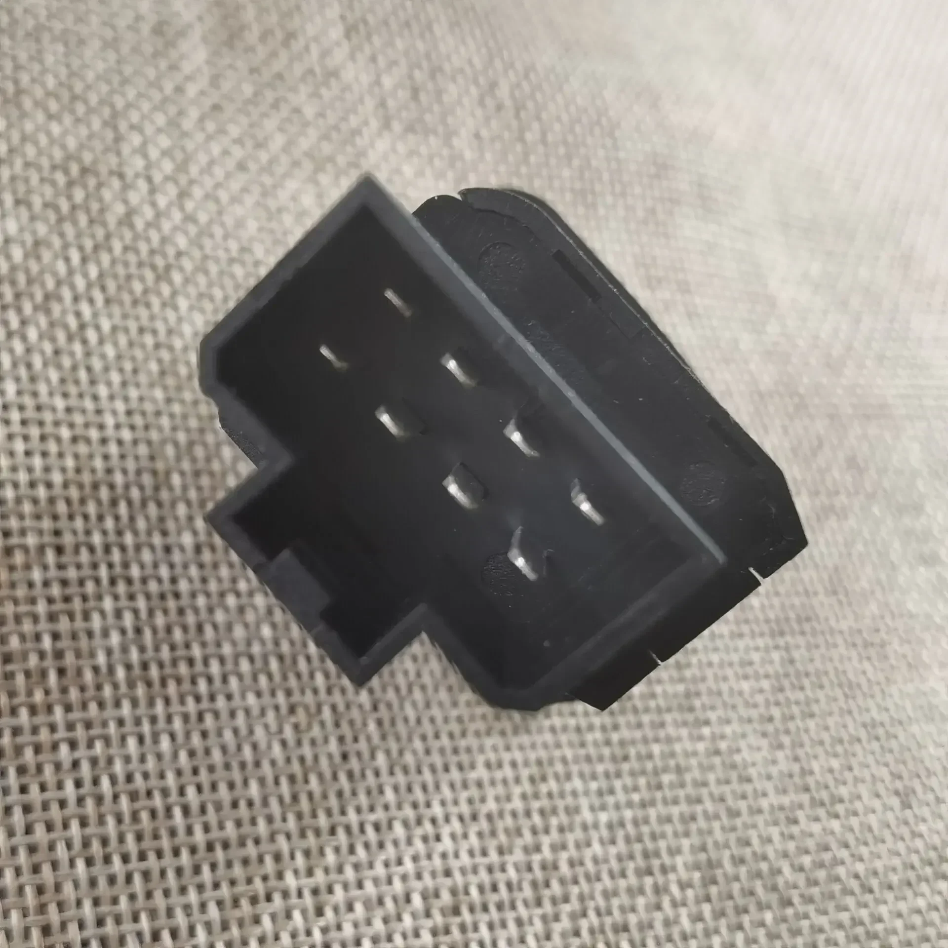 Front Left Driver Side Power Mirror Switch Button For Ford Expedition / Windstar / F150/F250/F350 OEM F65Z17B676AB.