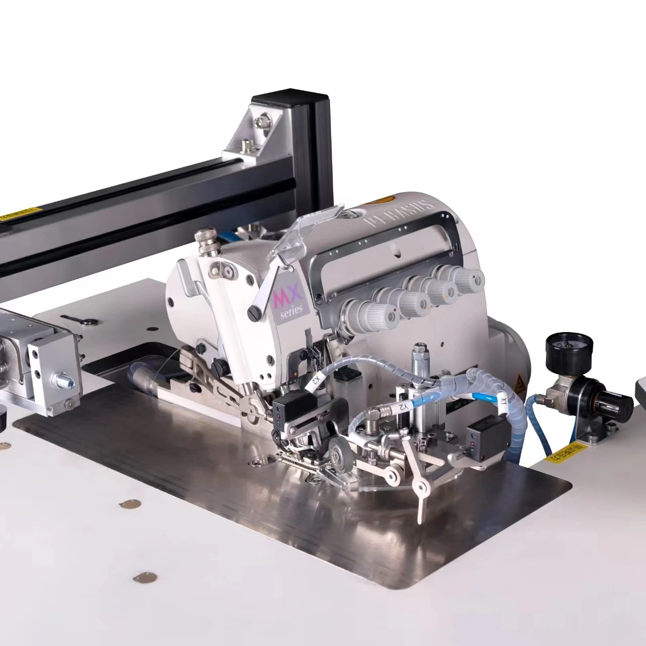 CP-5214 จักรเย็บผ้า Overlock เกลียวและกระโปรงอัตโนมัติความเร็วสูงสําหรับกางเกงและกระโปรง