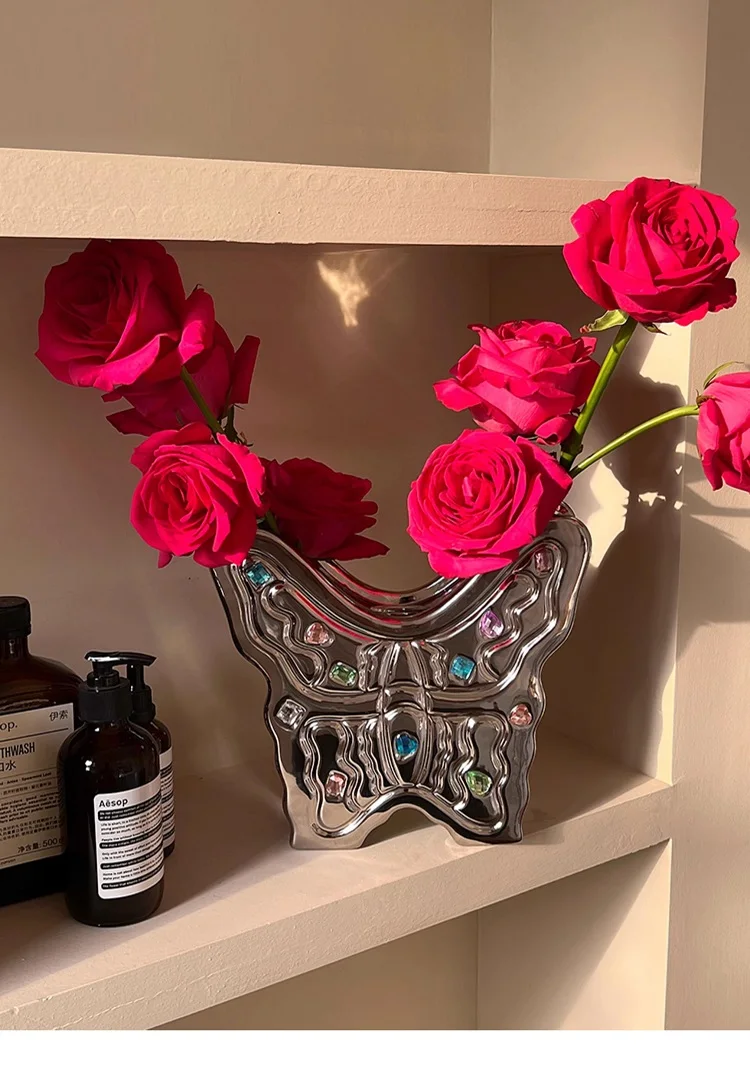 

Electroplated silver butterfly flower vase for home, living room, bedroom decoration