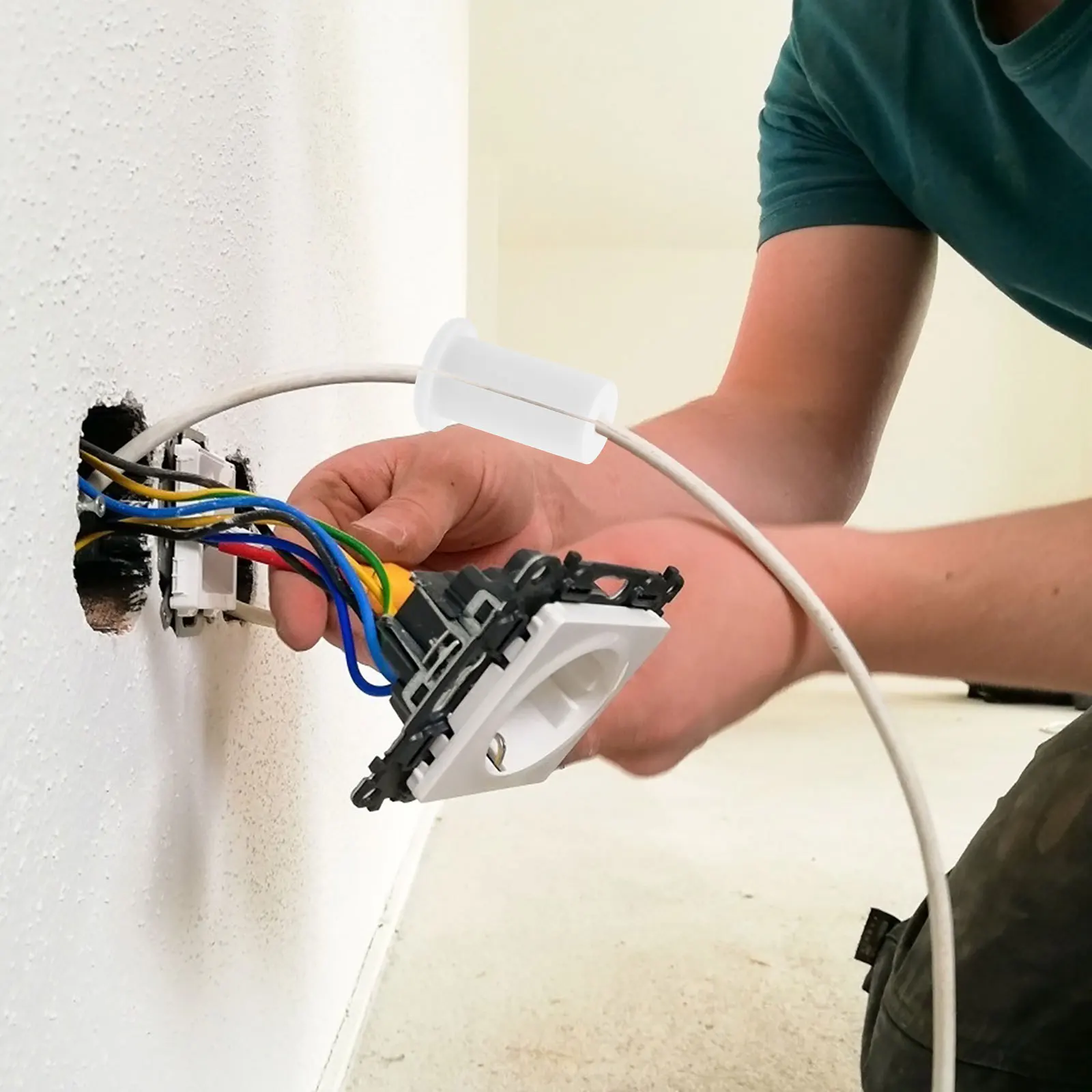 

2Pcs Universal Cable Wall Grommets Silicone Protective Sleeve for Wire Rope Smooth Edge Cable Organizer for Home Office