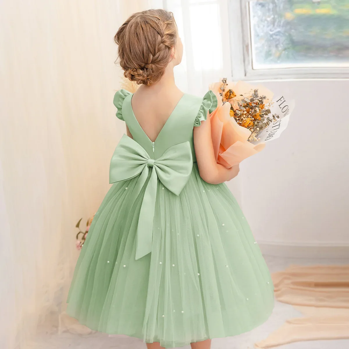 فستان حفلات للفتيات الصغيرات بفيونكة خلفية أنيقة بأكمام طائرة شبكية مع فستان زفاف لفتاة الزهور الصلبة من اللؤلؤ فساتين أعياد الميلاد