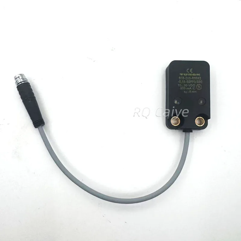 

1 шт. оригинальный новый Roland Electric Eye BC8-Q10-RN6X2-0.15-SSFP3/S90 датчик глаз для доставки бумаги для деталей печатной машины