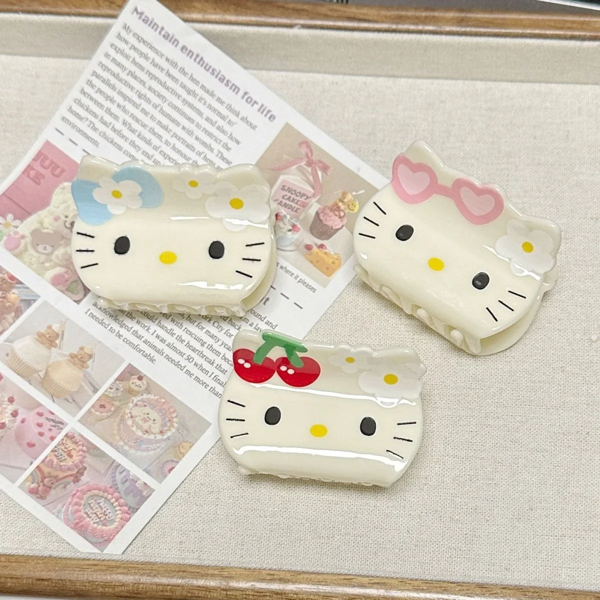 Sanrio Hello Kitty Small Hair Claw Clip Cartoon Shark Clip Non Slip Fashion Hair Grab Daily Hair Accessories view 3