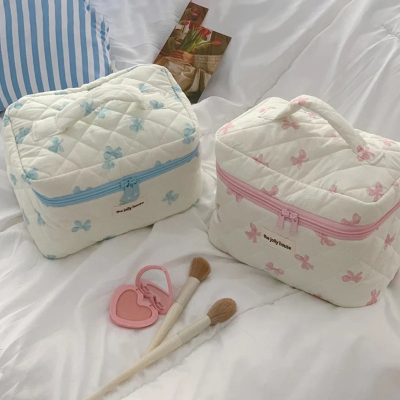 Neceser acolchado portátil para mujer, organizador de viaje de gran capacidad, bolsa de lavado con bonito patrón de nudo de lazo, bolsa de almacenamiento con cremallera para maquillaje