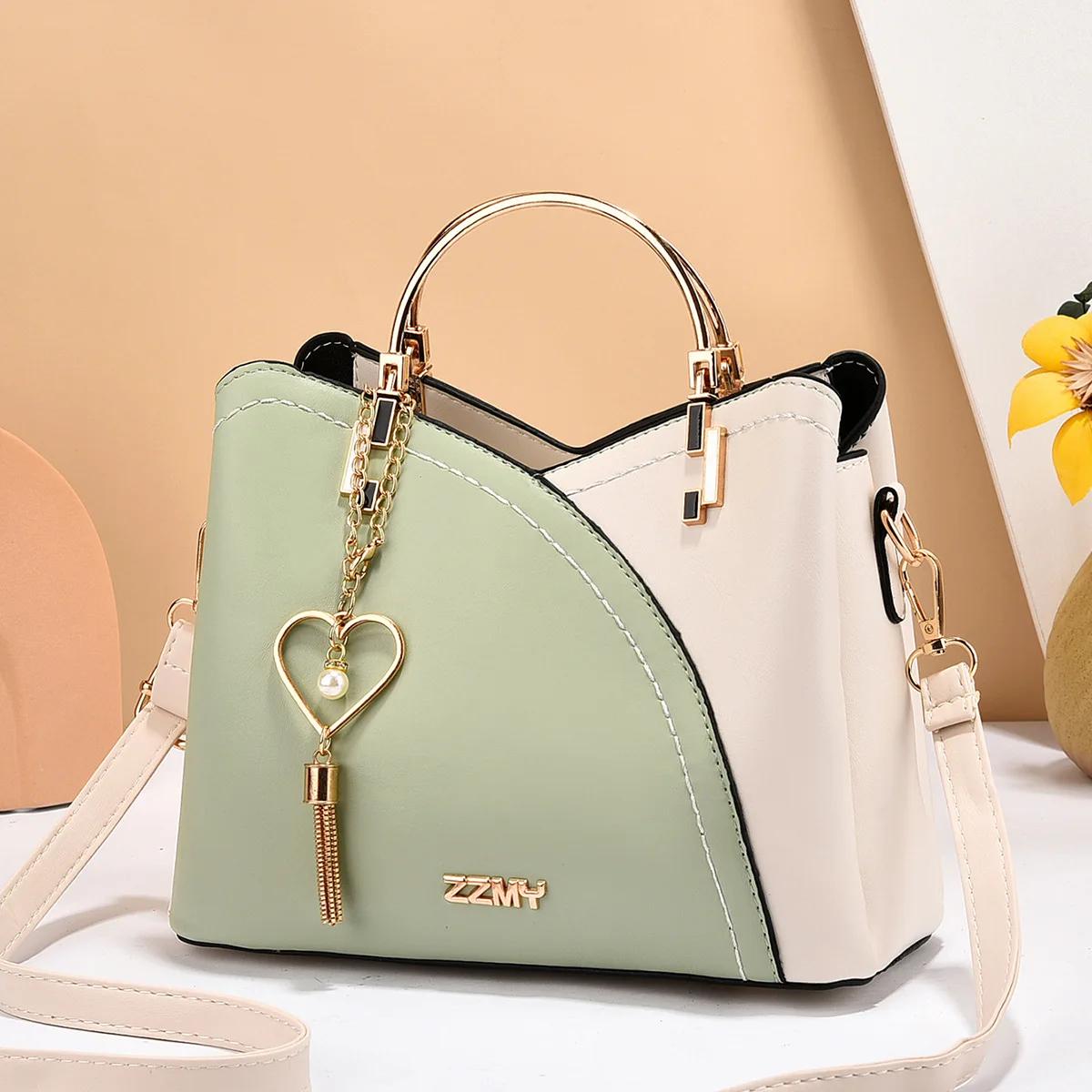 New Luxury PU Leather Women'S Bags Europe Ladies Handbags Bright Shoulder Bag Famous Brand Ladies Wedding Party Bags tote bags