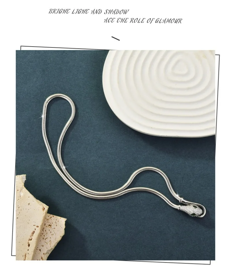

Exaggerated snake-shaped necklace with a cold female personality, diamond-encrusted open collarbone chain collar