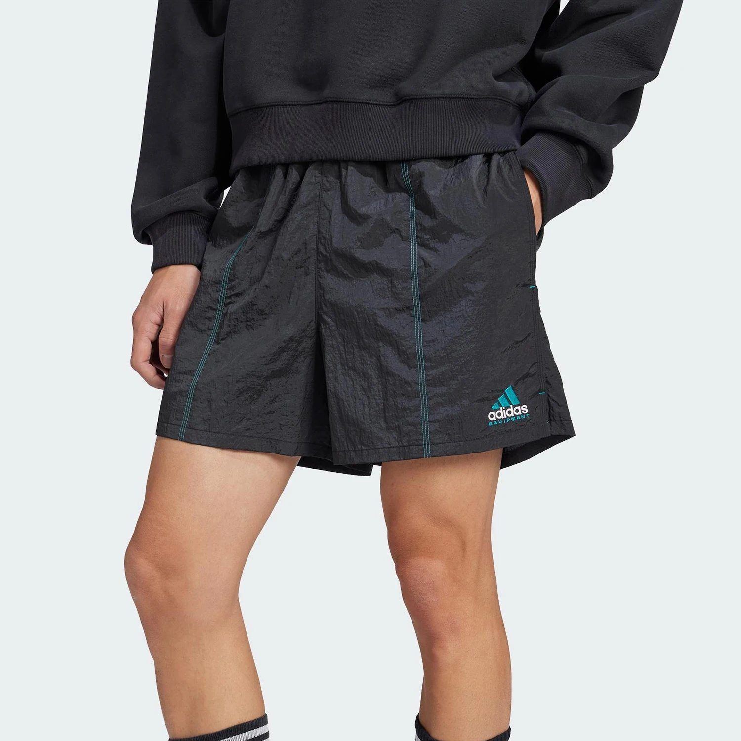 

Оригинальные мужские свободные тканые шорты Adidas EQT WOVEN SRT JL9574