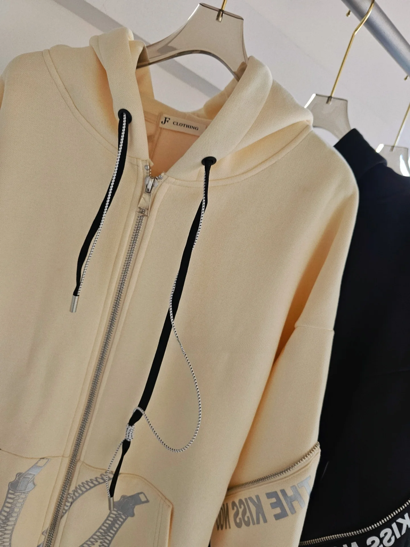 Cardigan zippé décontracté en - Streetwear Brand Of The Year avis et prix
