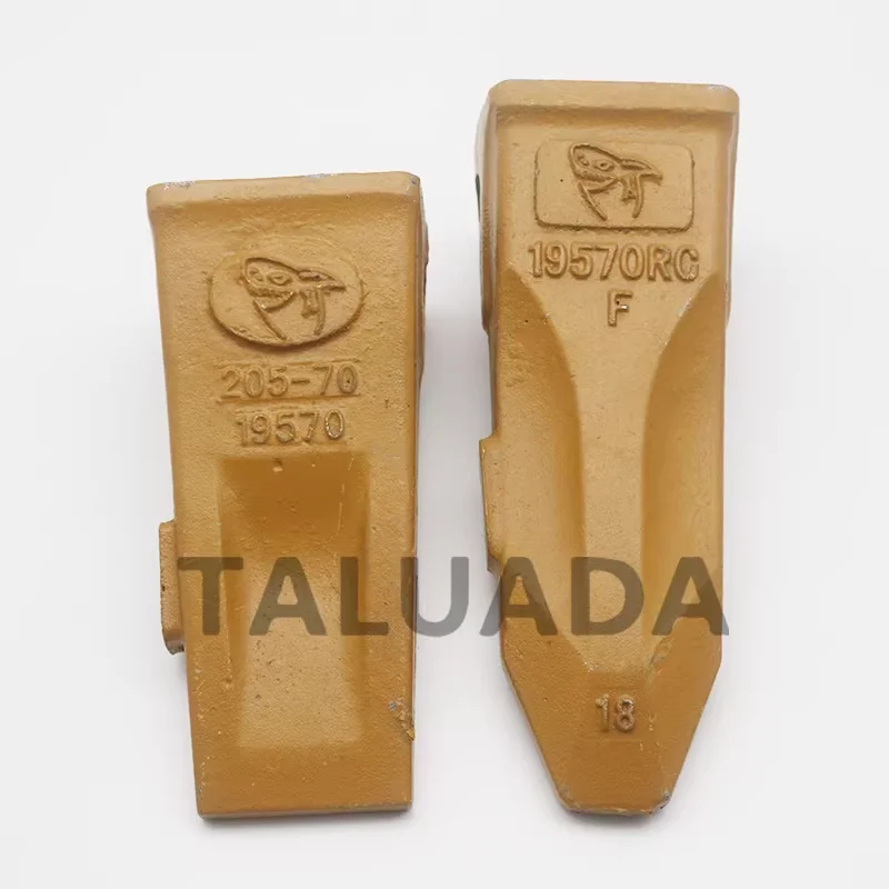 Зуб ковша экскаватора TALUADA для PC200: плоский, острый, с пальцем. Высокое качество.