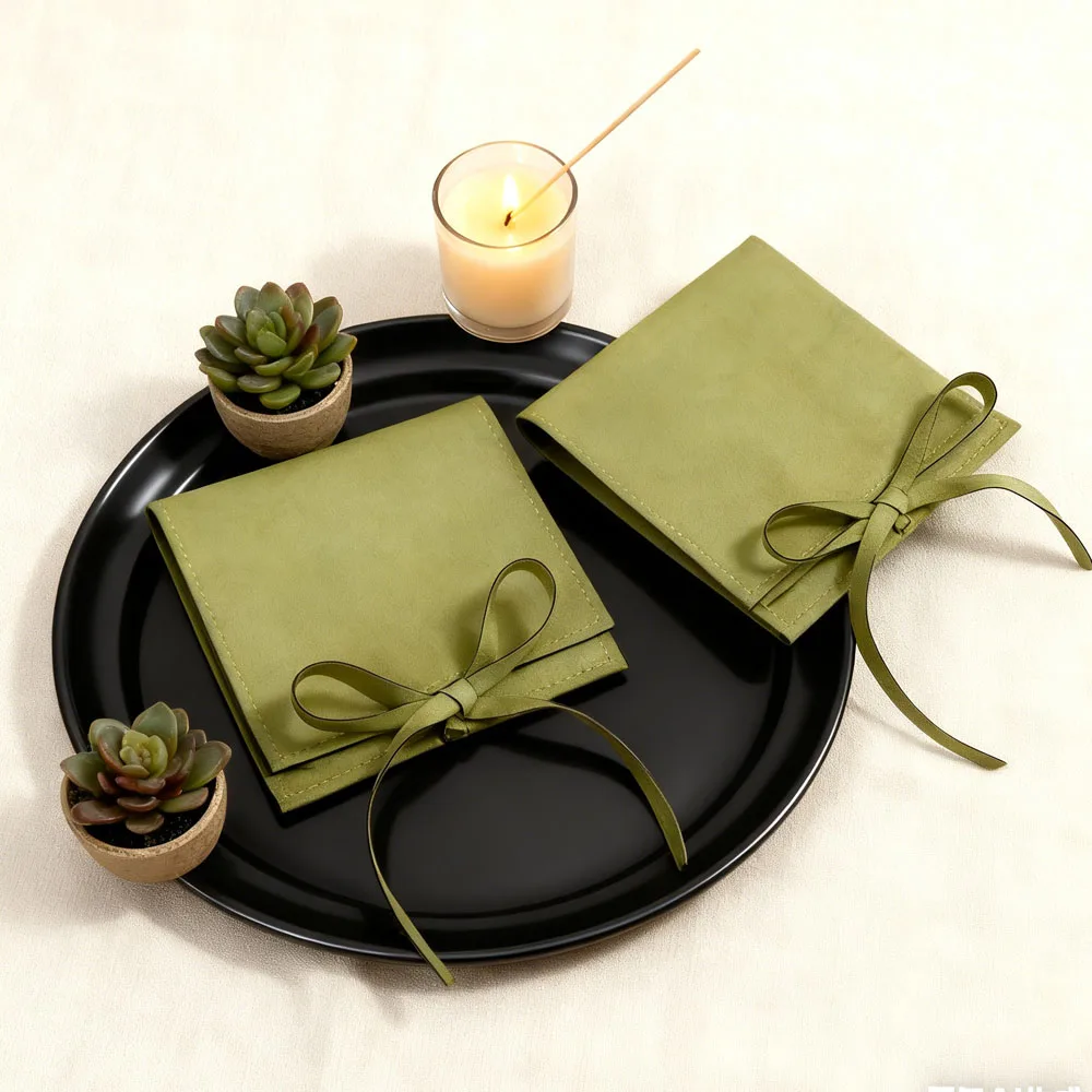 

Chic Envelope Pouches Velvet Jewelry Bag for Earrings Necklace Christmas Jewellery Wedding Small Green Microfiber Pouch Gift Bag
