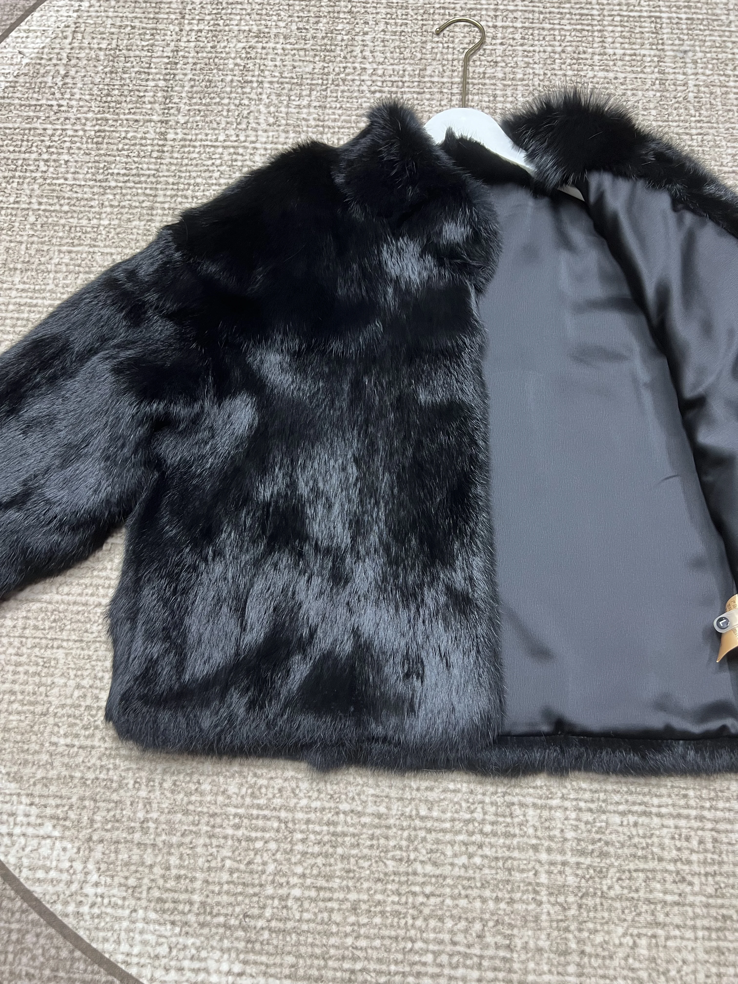 Women's Genuine Rabbit Fur Coat Stand Collar Luxury Winter Fur Outerwear