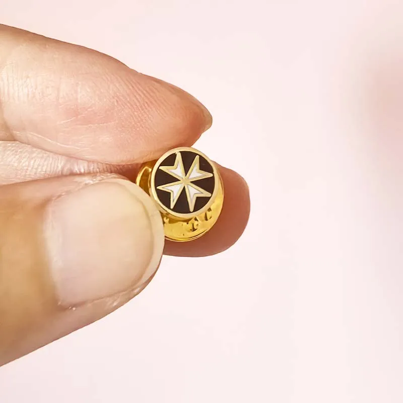 

10pcs 7mmX7mm Masonic Freemasonary Free Masons Maltese Cross Lapel Pin Badge