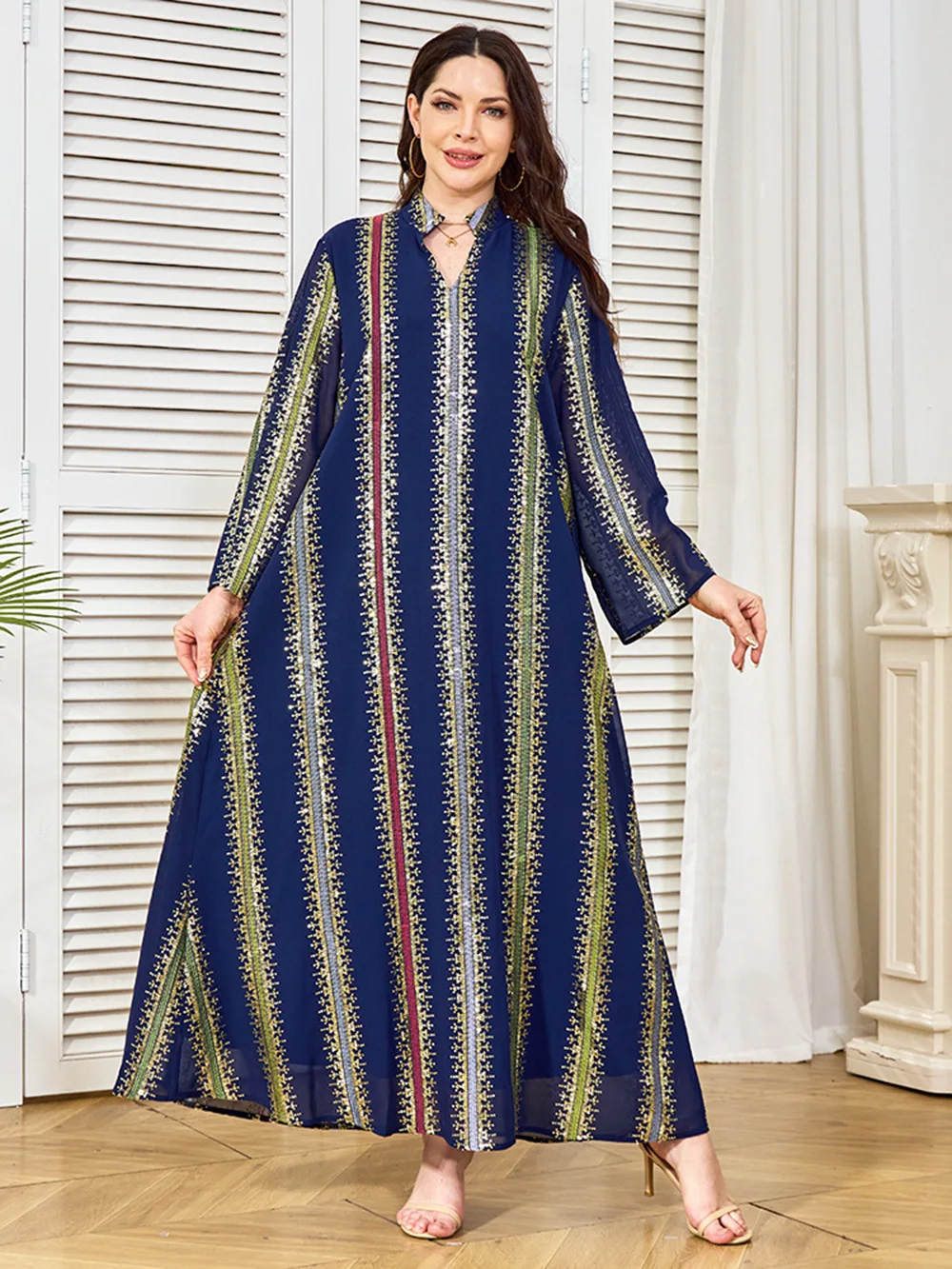 

2026 Middle East Clothing New Muslim Robe Women Long Dress Fashion Beads Sequins Elegant Evening Party Dresses Real Photo