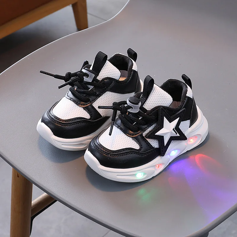 Baskets en maille respirante à LED pour enfants, chaussures de course pour enfants, semelle Shoous, chaussures décontractées, non ald, marche, garçons, filles, nouveau, 2024