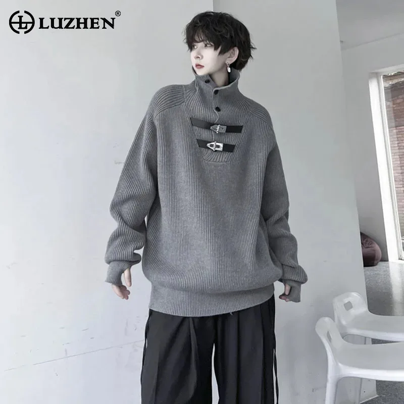 LUZHEN 2024 Winter Metal Leather Buckle Decorative High Neck Men's Loose Thick Sweater Warm Versatile Niche New Tops LZ6635