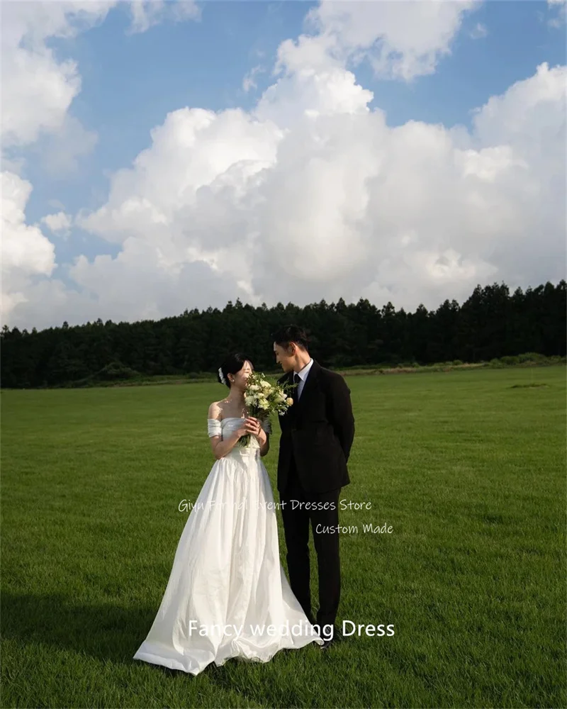 Giyu Simple A Line taffetà corea abiti da sposa servizio fotografico maniche con spalle scoperte lunghezza del pavimento corsetto indietro abiti da sposa personalizzati