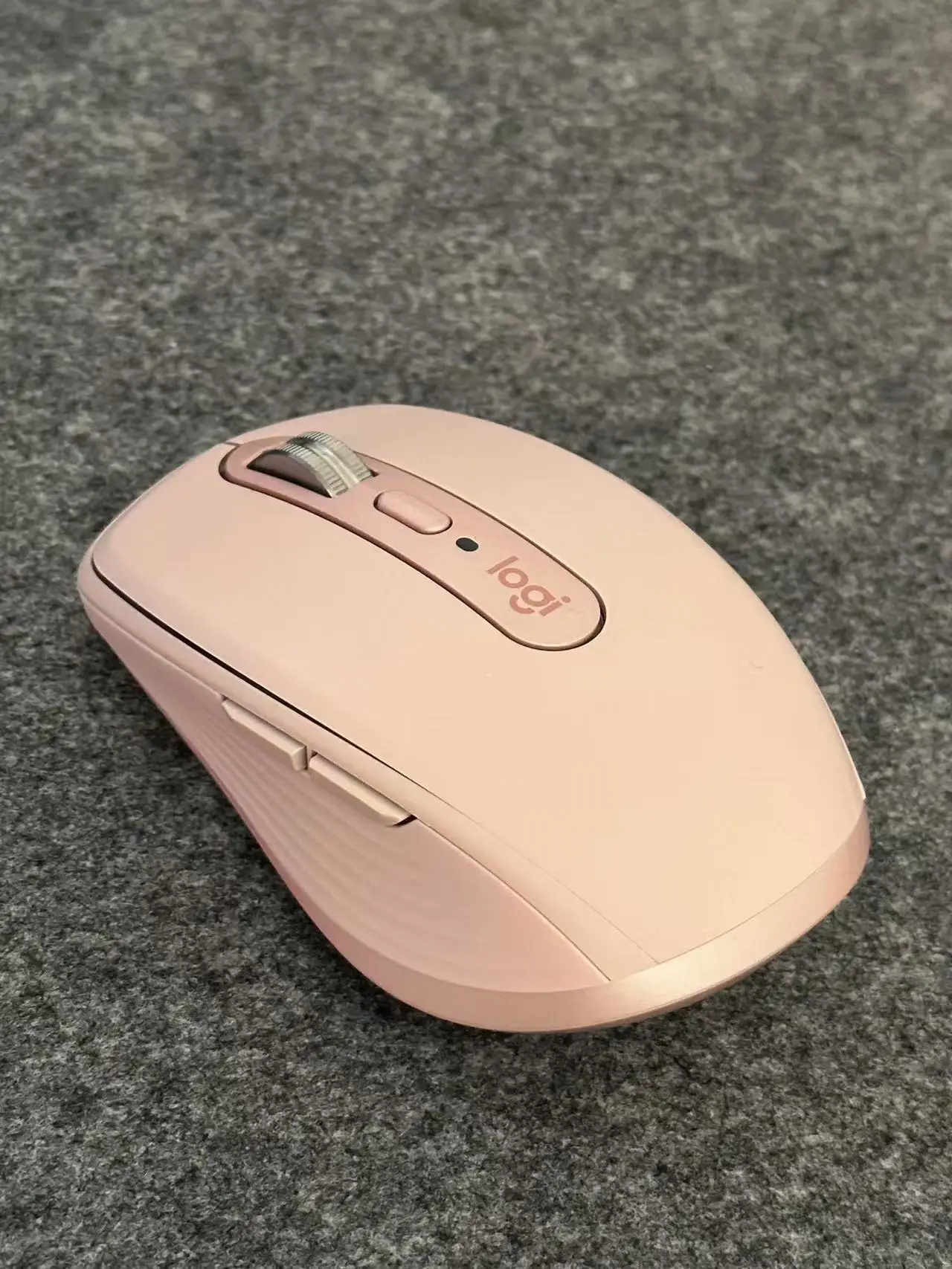 

Logitech artifact! MX Anywhere 3S Cross Screen Office+G102/G203 RGB Precise Esports, Meeting All Work and Entertainment Needs