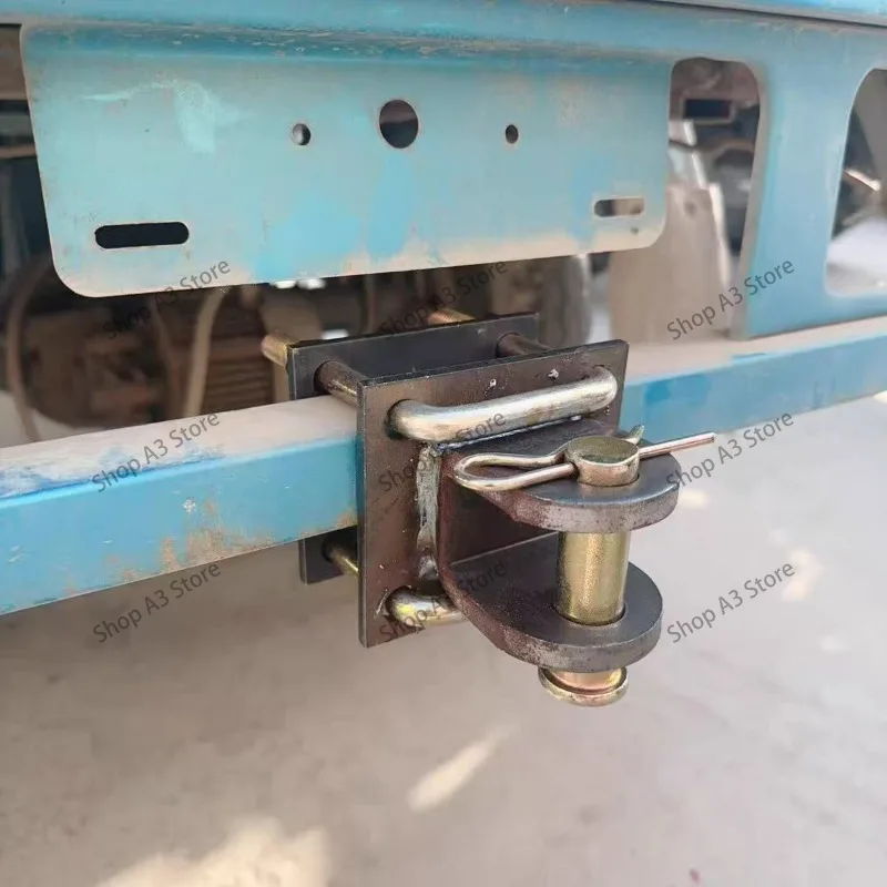 The new model tow hook for the rear of electric tricycles is installed without damage