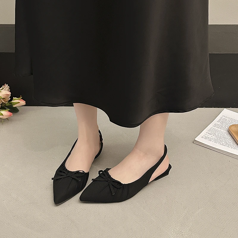 Sommerliche modische Damen-Sandalen mit Schleife, einfarbig, sexy, spitz zulaufend, offener Absatz, flache Schuhe, neu, für Outdoor und Shopping, heiß begehrt