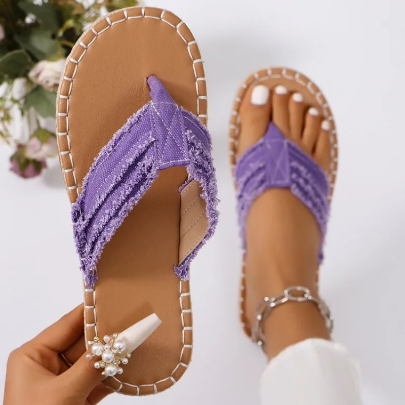 2024 Fashionable Summer  Style Flip-flops for Women Flat-soled Grass Woven Thong Beach Shoes, Large Size Sandals for Outer Wear