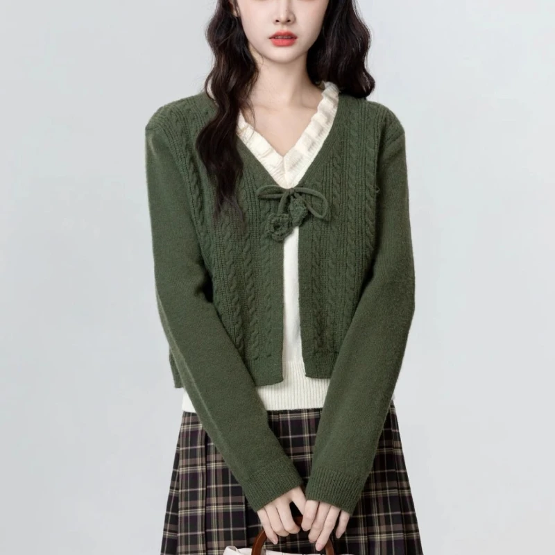 

French Retro Contrast Knitted Sweater Women Autumn and Winter Lace-up V-neck Fake Two-piece Spliced Twist Jumpers Fashion Top