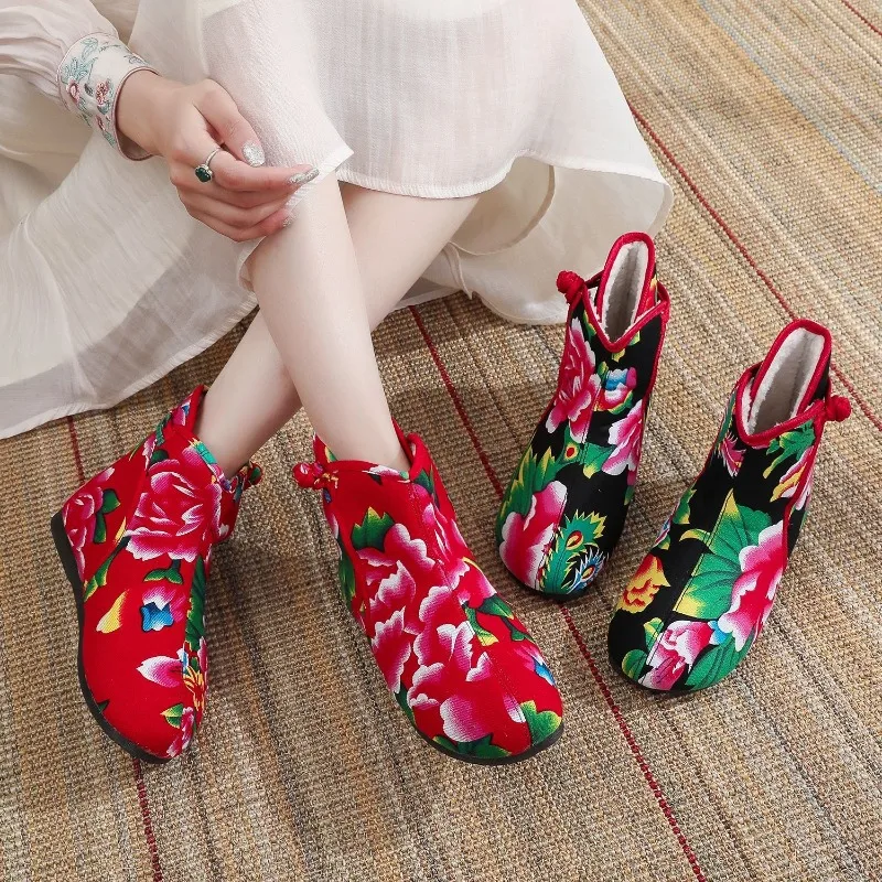 

Винтажные женские ботинки-полусапожки из канваса с вышивкой и традиционными пуговицами, удобная женская обувь