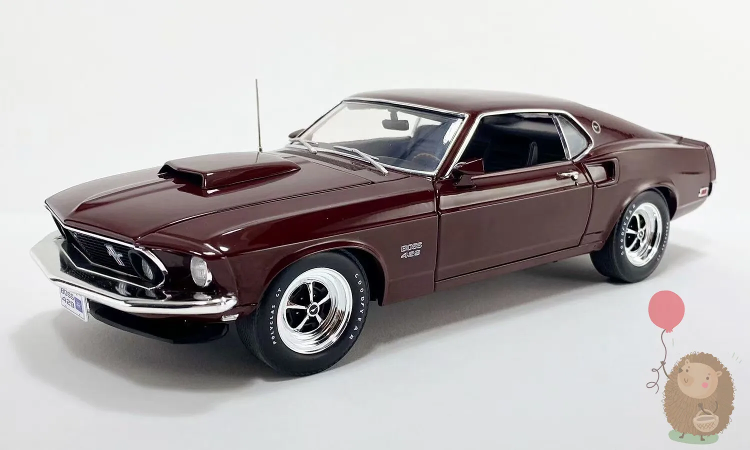 

Масштабная модель автомобиля Ford Mustang Boss429-Royal Maroon 1969 (1:18) из литого сплава, подарок для коллекционеров