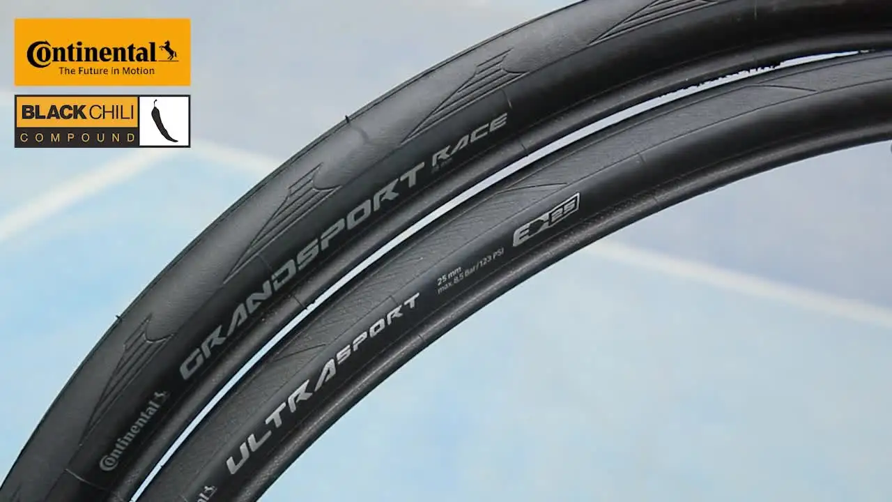 コンチネンタル ウルトラスポーツIII 自転車ロードタイヤ 700 x 25C