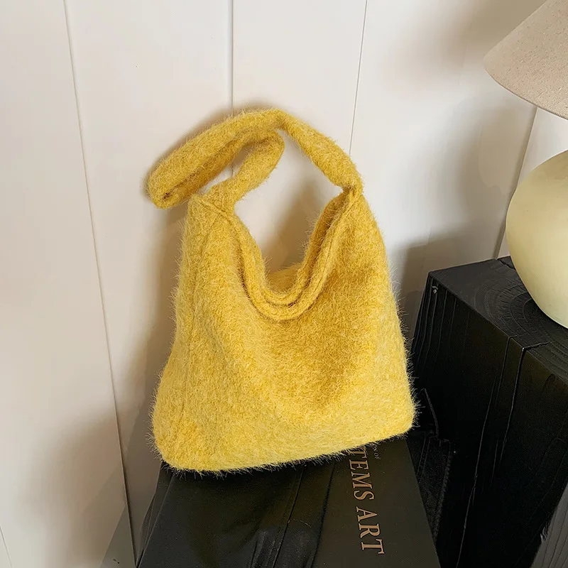 New Korean Version Instagram Style Network Autumn Winter Versatile Plush Woolen Fabric Large Capacity Tote Bag Simple Women's