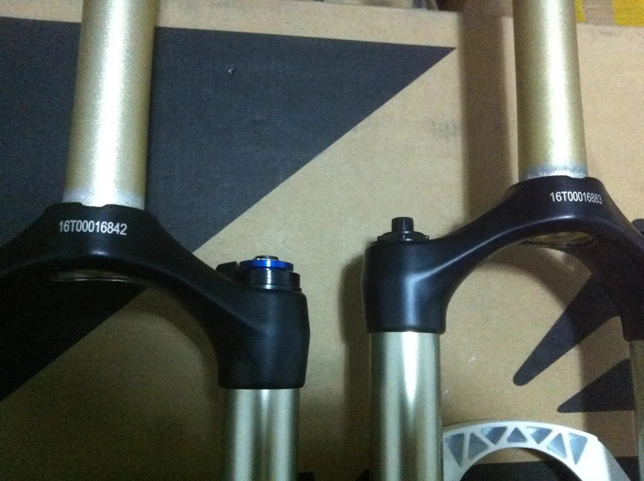 ROCKSHOX RECON SL GOLD TK 26er 100mm travel Remote control