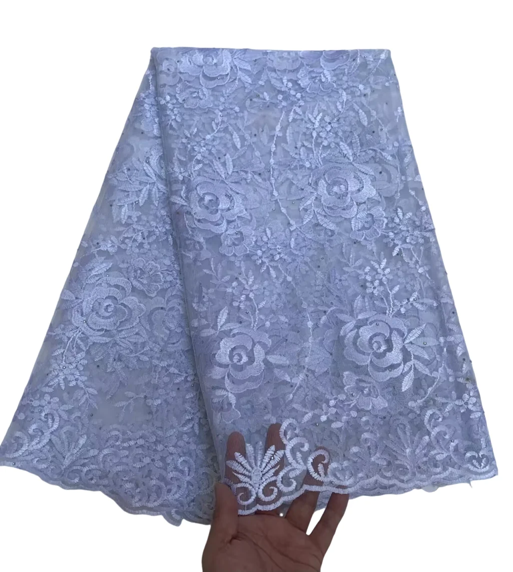 

Оптовая продажа эксклюзивной ткани: французское кружево, тонкая вышивка, африканский тюль, сетка. Идеально для пошива женских свадебных и праздничных платьев. 52