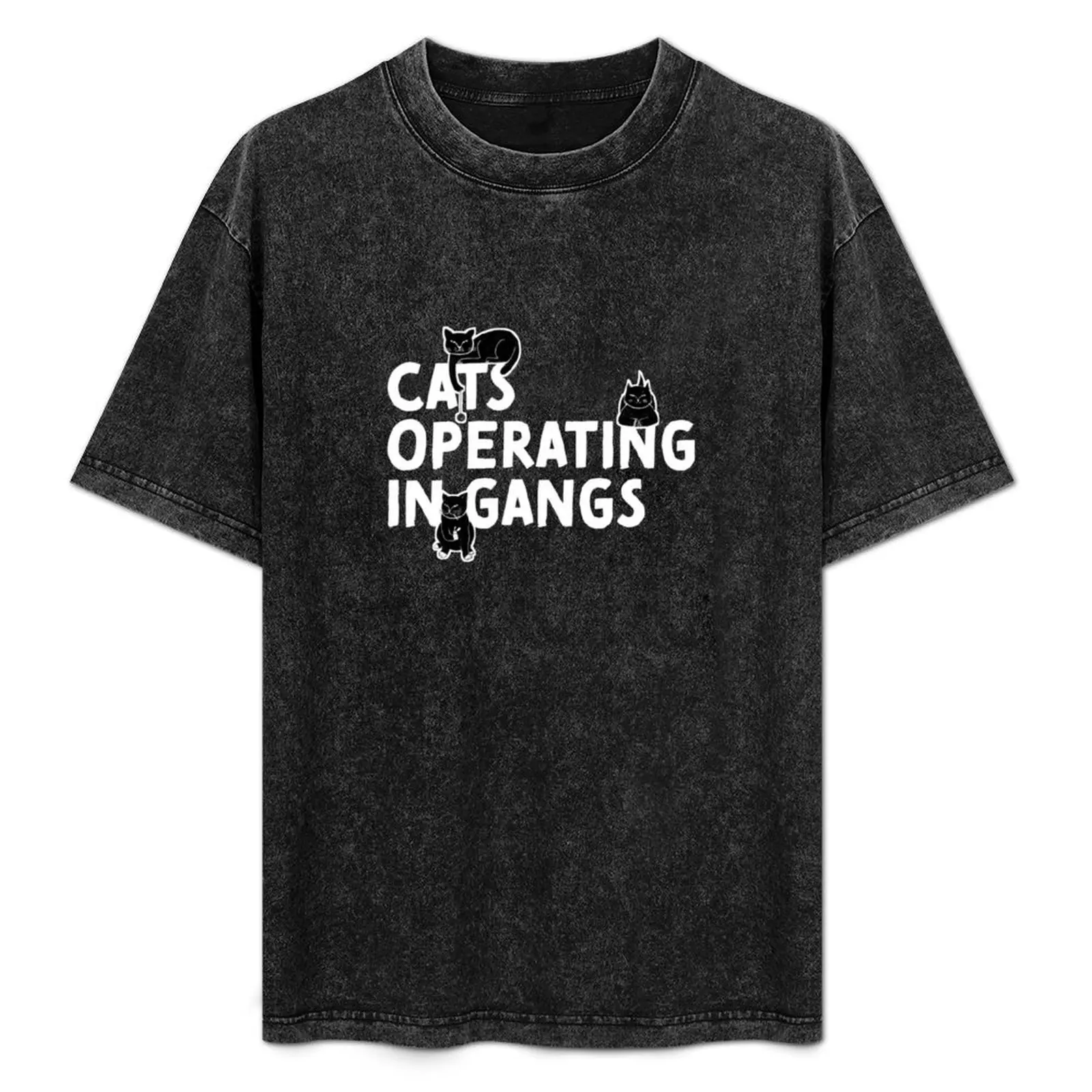 

Cats operating in gangs T-Shirt Labor Work Casual T-Shirt