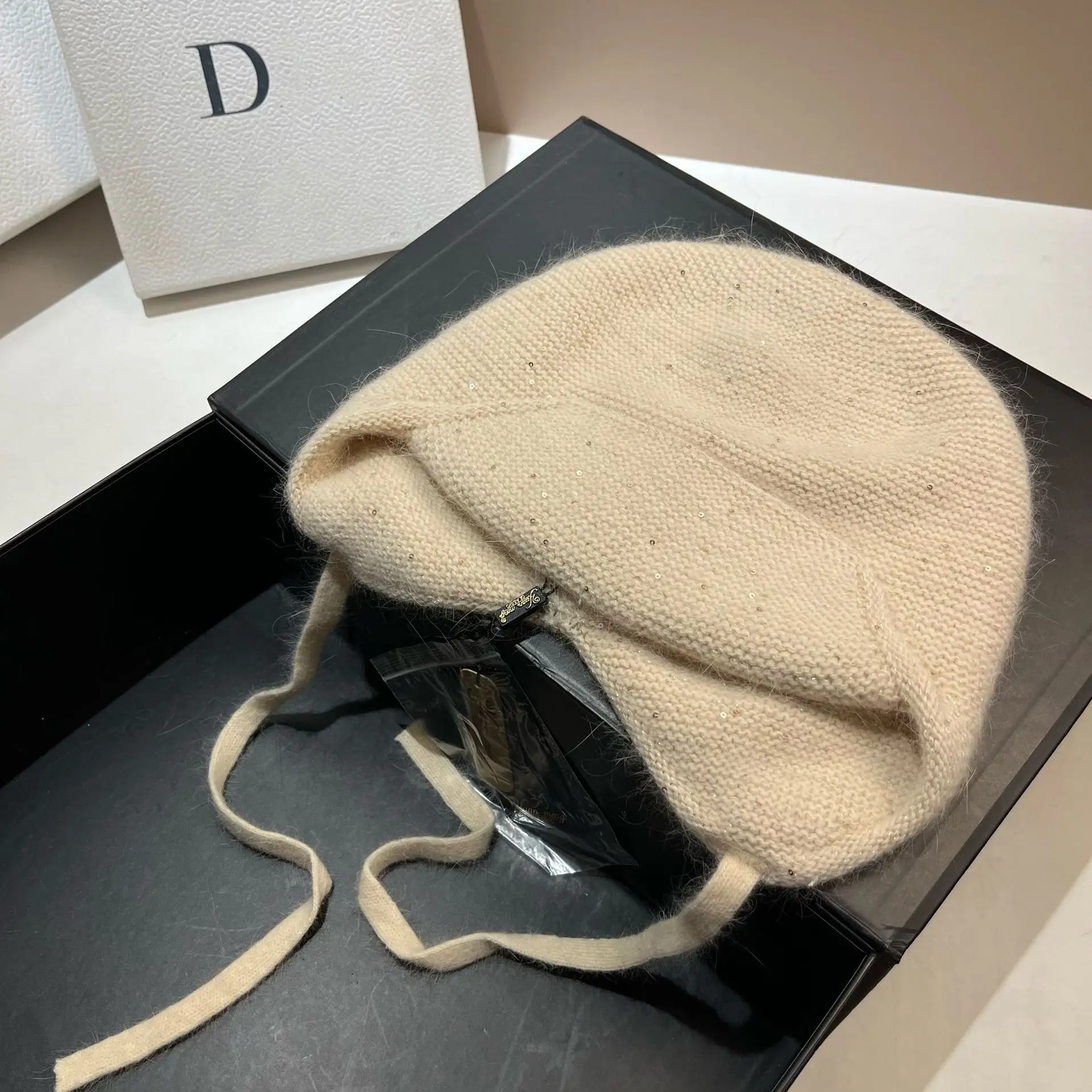 Glitter Sequins Earflap Knitted Hat Winter Warm Women Real Rabbit Fur Bomber Skullies Beanies Outdoor Skiing Ear Protection Cap